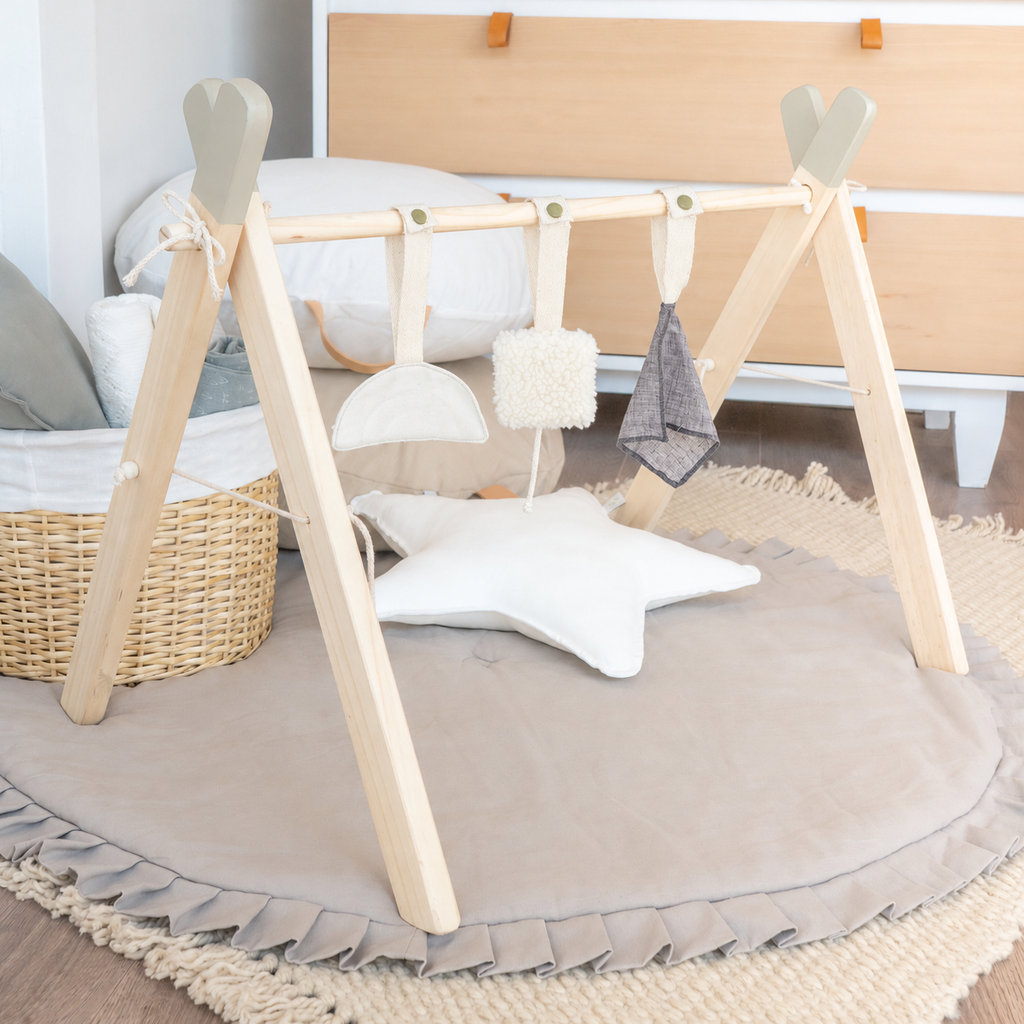 Pack Gimnasio de Madera Sensorial + Mat Vuelos Taupe