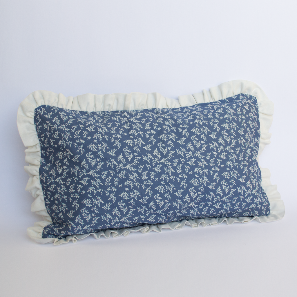 Cojín vuelos - Azul flores crudas