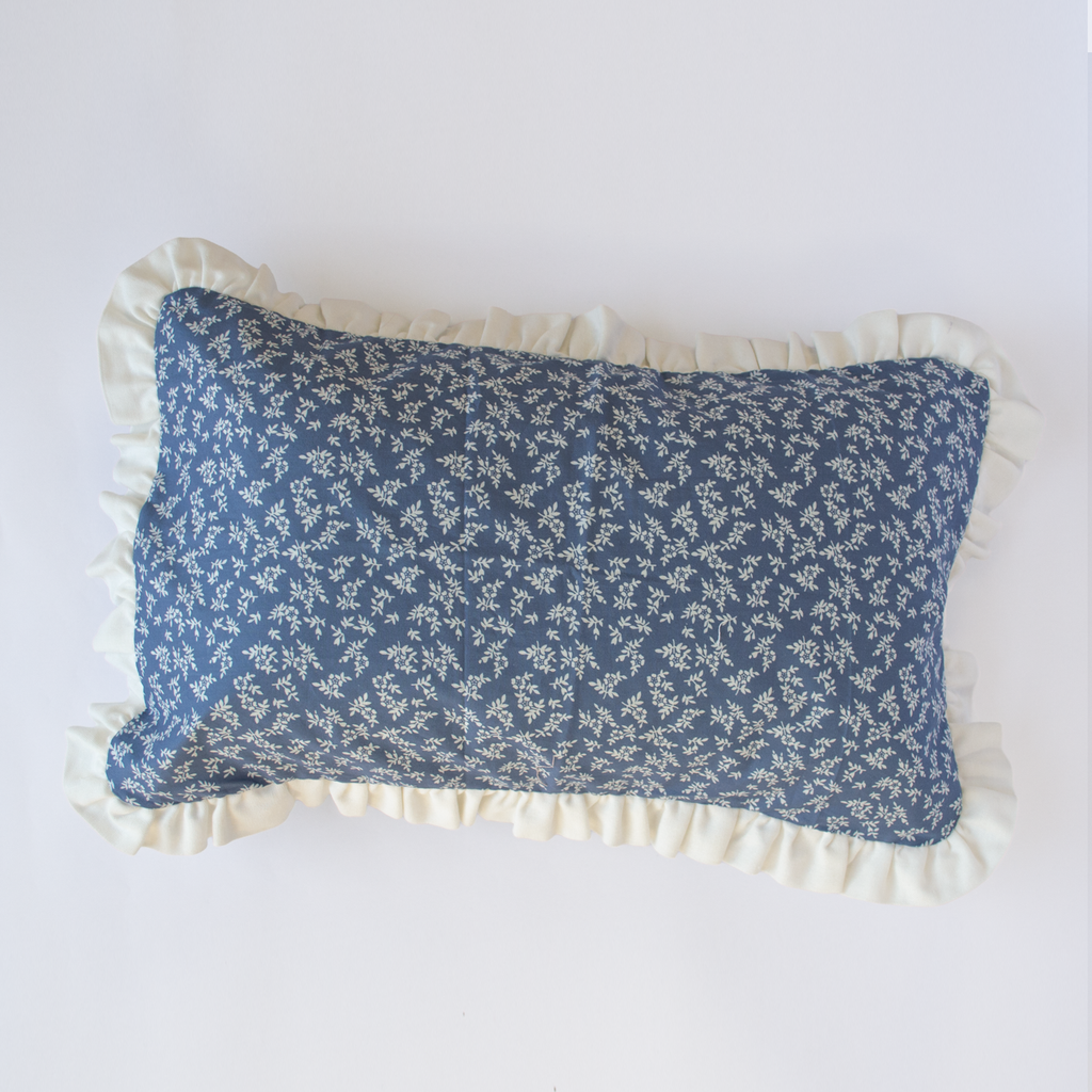 Cojín vuelos - Azul flores crudas