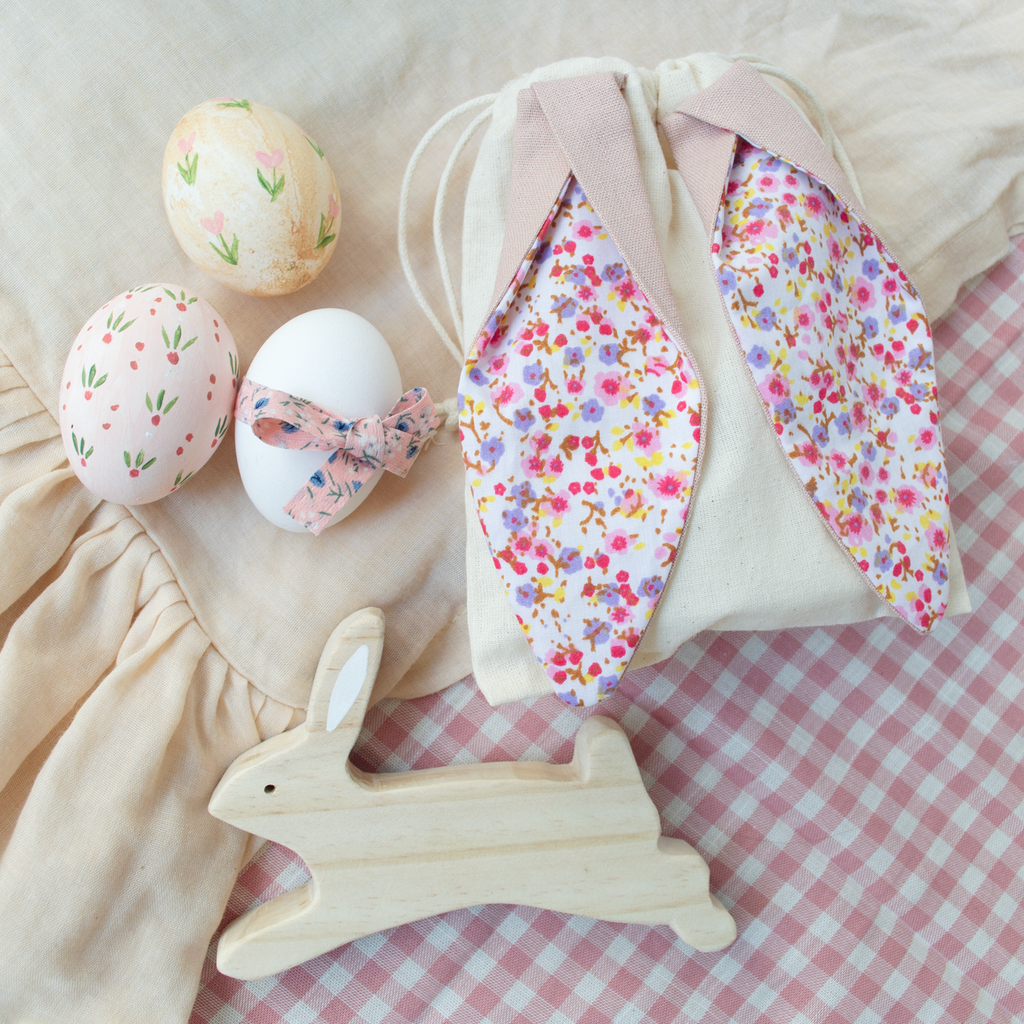 Bolsita conejito - Flores Fucsia