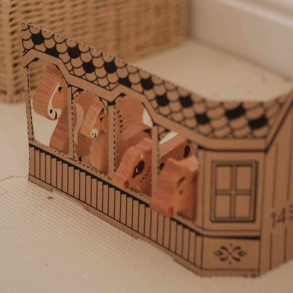 Set de Animales de Granja de Madera - 14 Figuras | BAJO WOODEN TOYS